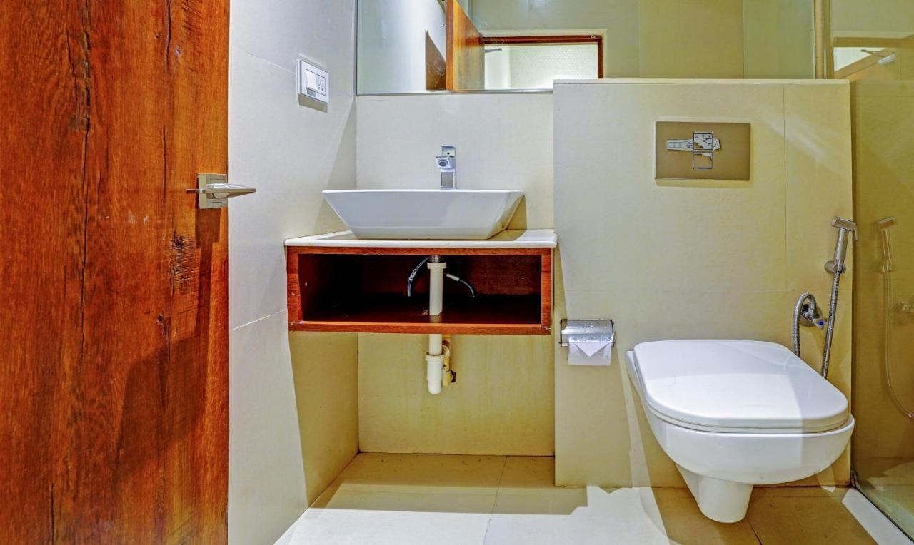 Treebo Trend Hotel Yks - Cad Circle Kota  Luaran gambar